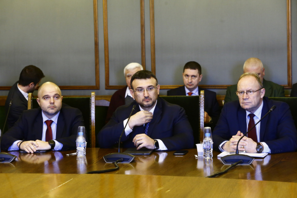 Министър Маринов с коментар за акцията в Комисията по хазарта