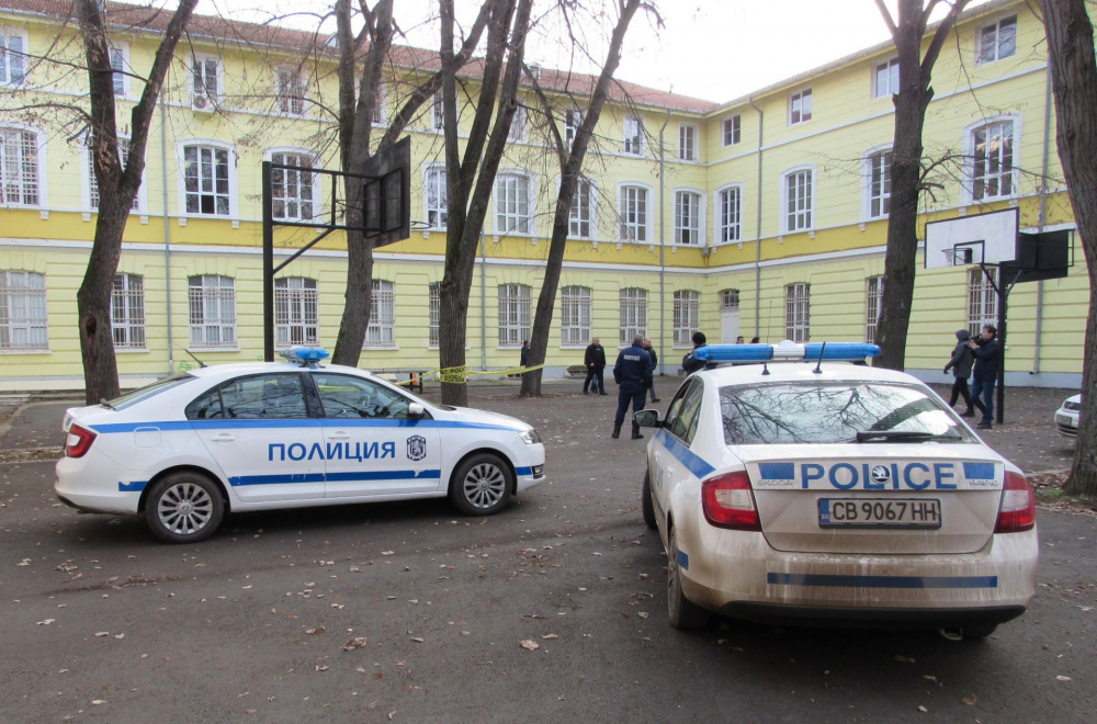 Майката на трагично загиналия ученик от Русе просълзи мрежата с прощалните си думи 