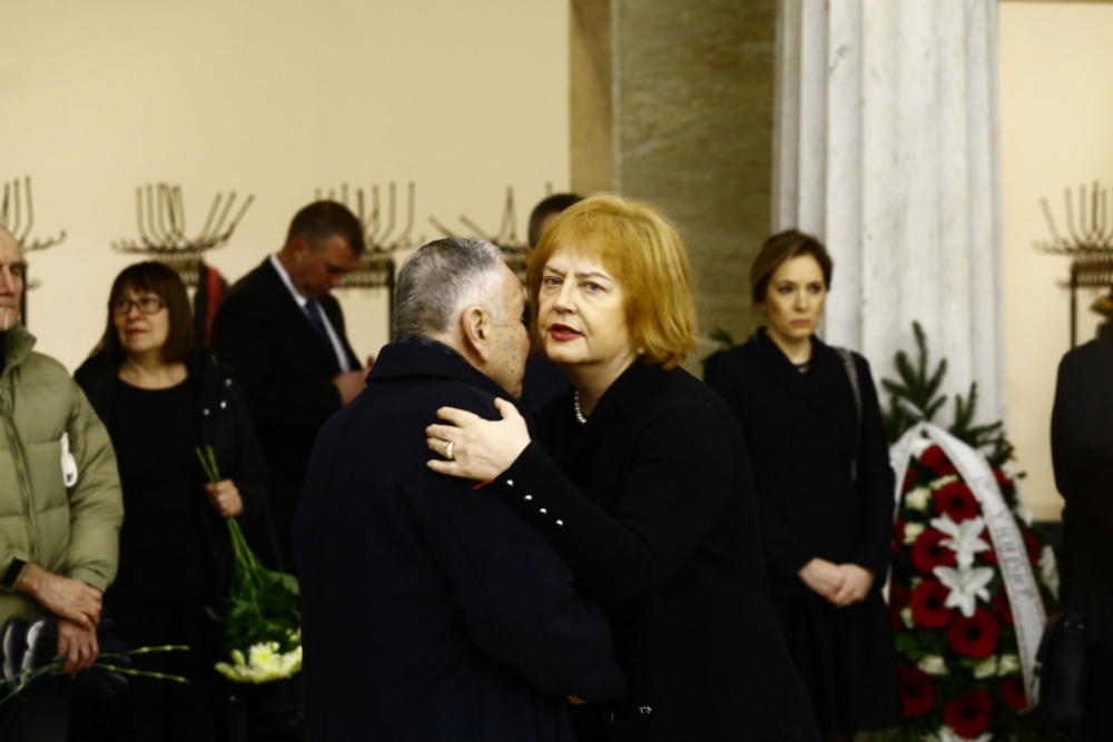 България се сбогува с академик Благовест Сендов СНИМКИ