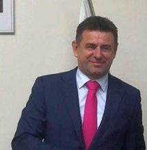 Пиян министър спретна невиждан кръчмарски бой