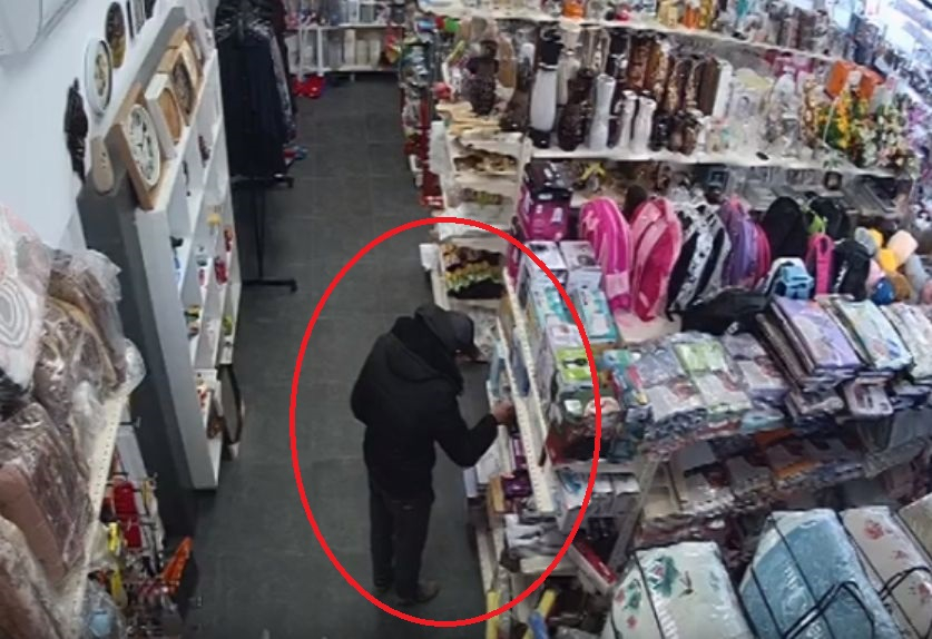 Келеш посегна да краде от магазин в Казанлък, но му се случи случка ВИДЕО
