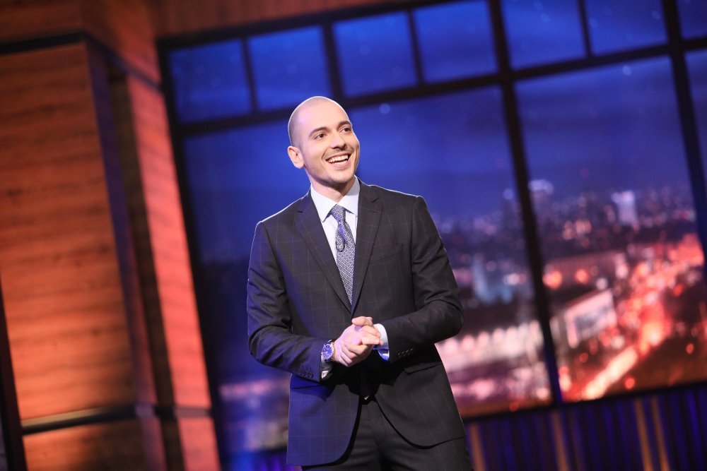 Бомба в БЛИЦ! Новият водещ на bTV спипан с една от най-красивите жени в България ПАПАРАШКИ СНИМКИ