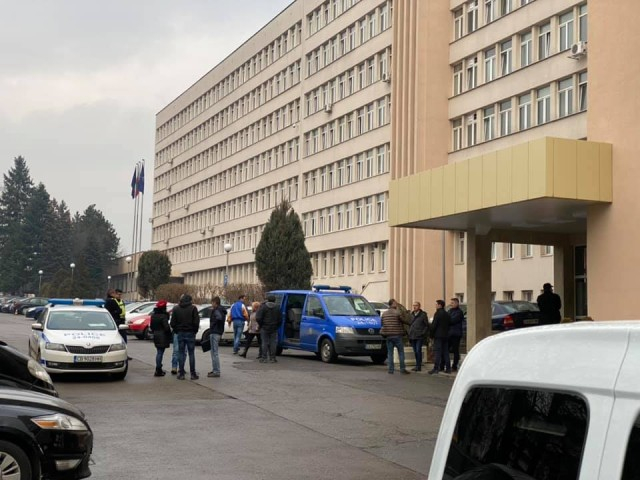 Mъжът, който се гръмна в сградата на ДАНС, е член на политическа партия 