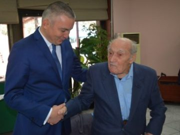 104-годишният Митко разкри как е доживял до толкова 