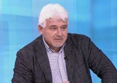 Проф. Киров предсказа, ще подаде ли оставка Петков