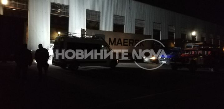Първи подробности за голямата пратка дрога, заловена в "Слатина" СНИМКИ