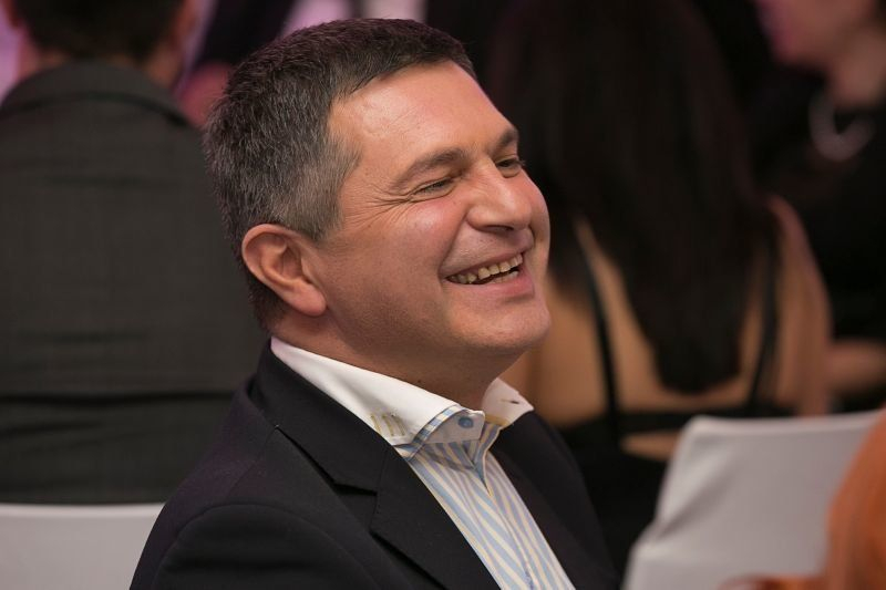 Милен Цветков с ново гадже! Този път заби известна... 