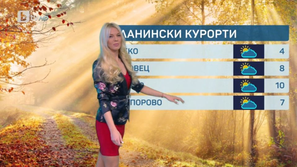 Всички мъже се изпотиха от червения минижуп на Натали Трифонова СНИМКИ