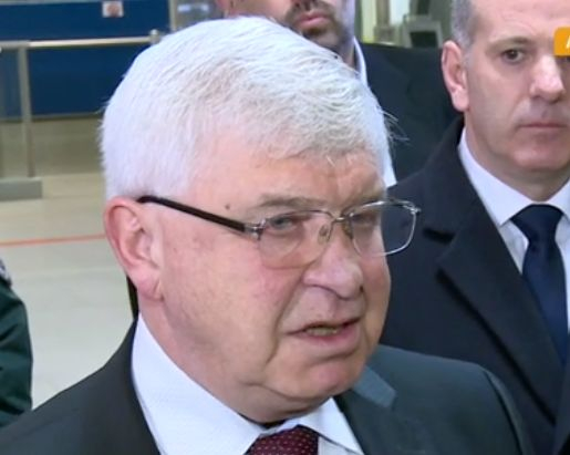 Кирил Ананиев: Има човек с температура, дошъл от Китай, който е изолиран във Варна
