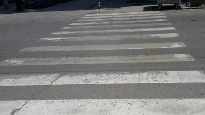 Чудо! Кола блъсна незрящ мъж и той прогледна отново