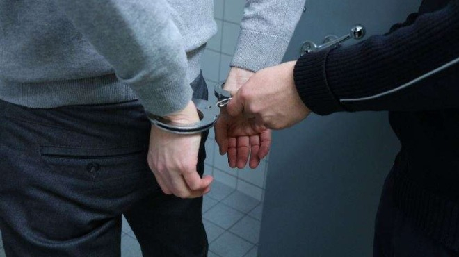 Старозагорец пласира жена си в бардак в Австрия, но първо й се обясни в любов