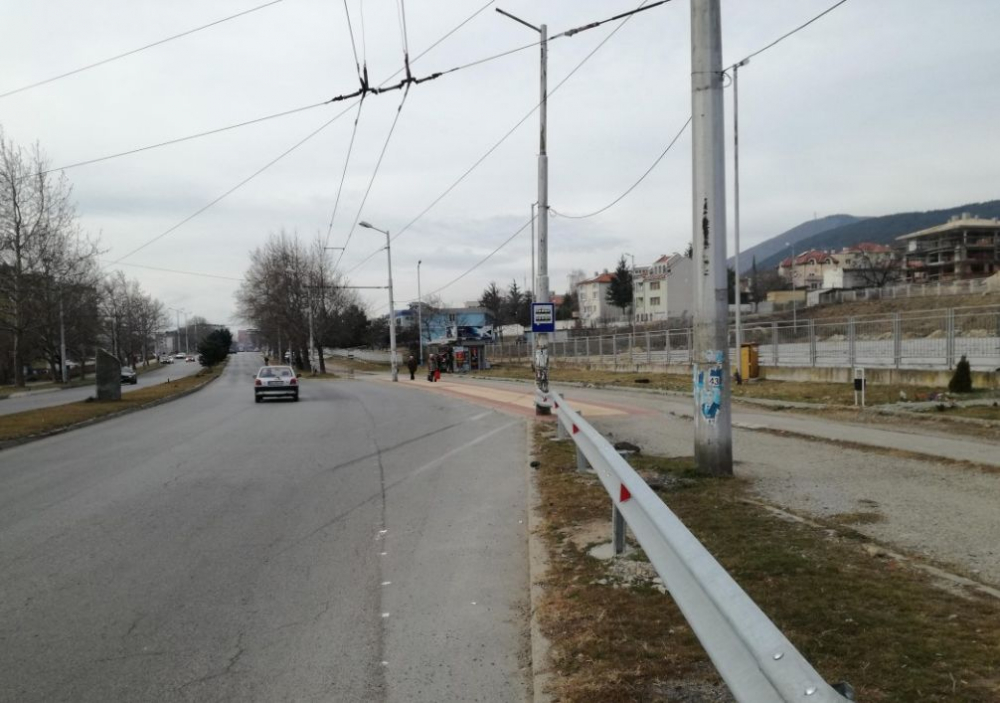 Разбра се кой е убиецът на пенсионера на спирка в Сливен СНИМКИ