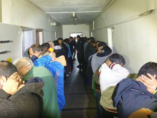 Внезапна акция: Десетки арестувани тази нощ в Карловско 