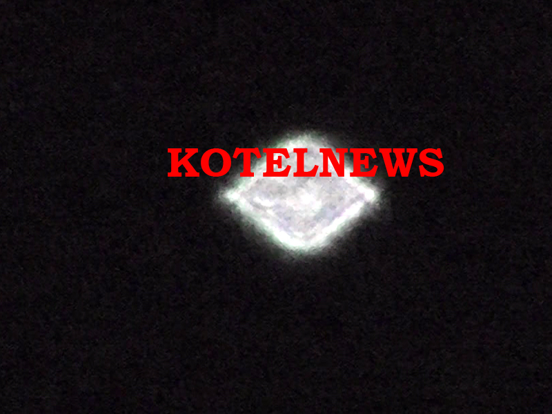 Всички се чудят какво е това в небето над Котел ВИДЕО