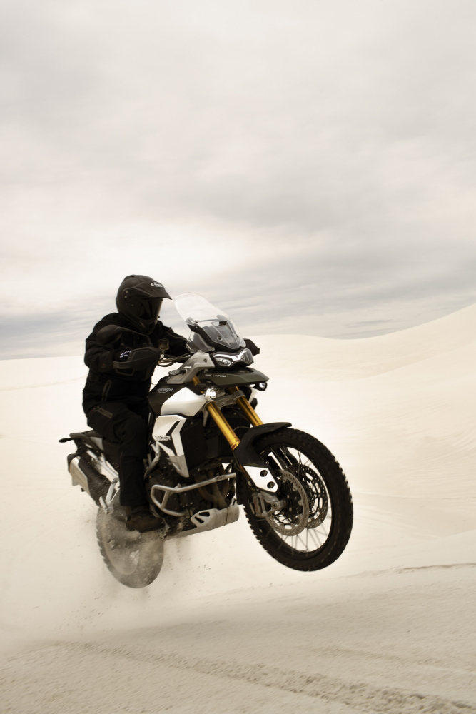 Harley-Davidson и Triumph – класика в мотоциклетния жанр  