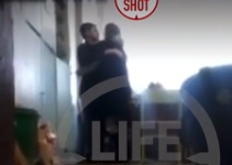 Интимни ласки между учителка и ученик бяха заснети на ВИДЕО