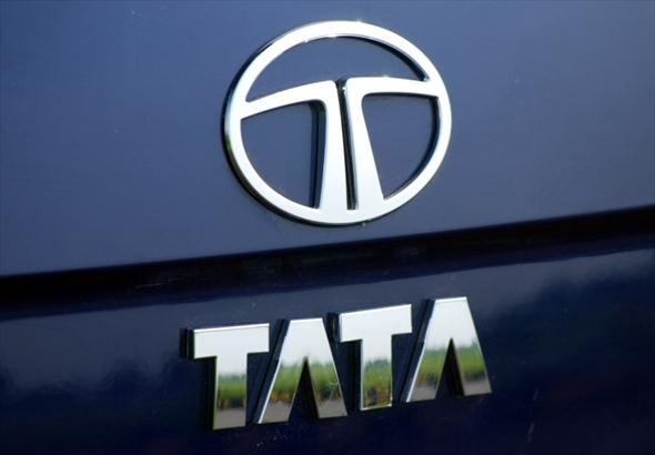 Индийската Tata представи електромобил и съкруши конкуренцията СНИМКИ