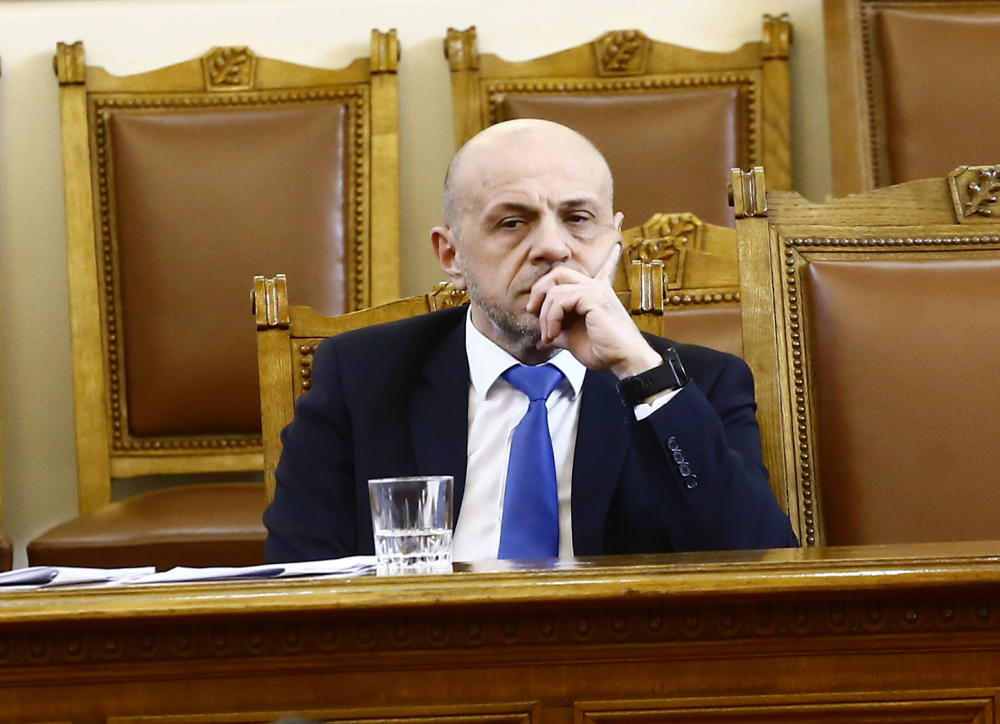 Горещи новини около важната среща на Дончев, определяща бъдещето на България