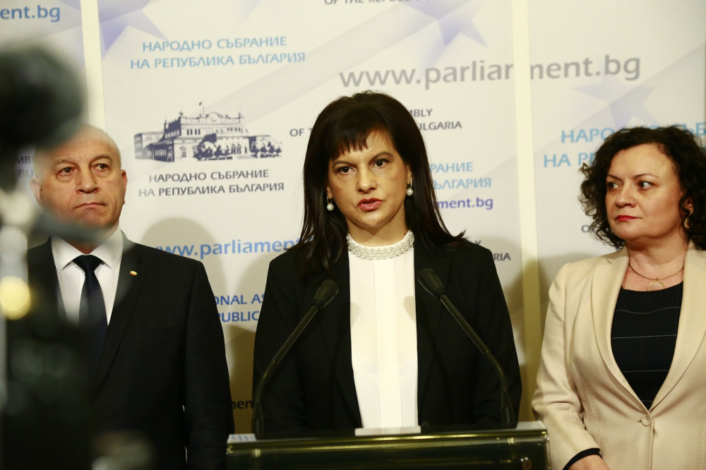 Невероятни новини за д-р Дариткова и депутатката от ГЕРБ, диагностицирани с COVID-19