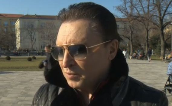 Сълзи, припадъци и овации на поклонението на Ирина Чмихова СНИМКИ