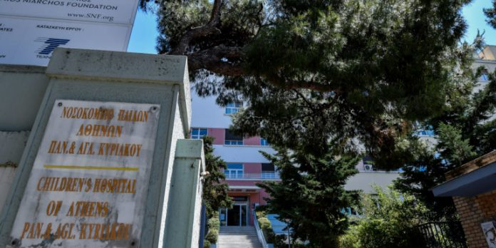 Смразяващо! 11-месечно бебе на бежанци почина в Атина със следи от сексуално насилие