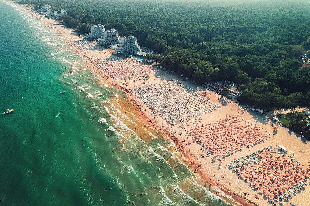 "Сън": Морето през 2020 е най-евтино в България
