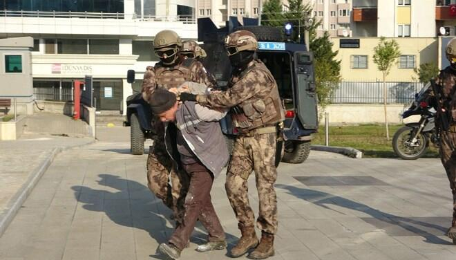 Палачът на "Ислямска държава" задържан на строеж в Турция СНИМКИ