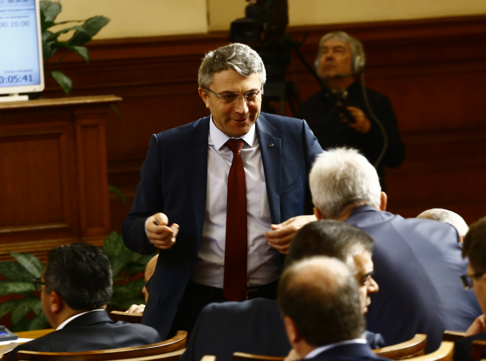Карадайъ със силни думи навръх Международния ден на майчиния език