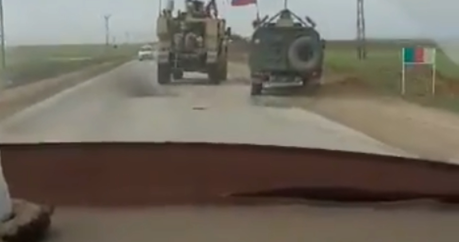 Военен екшън: Руски и US джипове се избутват от пътя в Сирия и стана страшно ВИДЕО