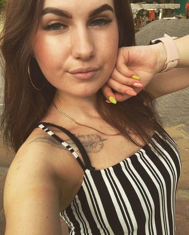 Връщат в ковчег красавица след мечтана екскурзия до остров Бали СНИМКИ 18+ 
