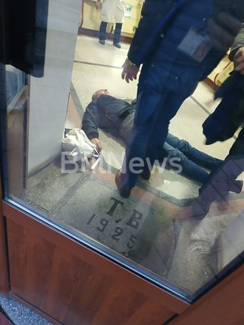 Свещеници се млатиха до кръв в навечерието на Задушница СНИМКИ 18+