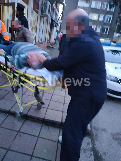 Свещеници се млатиха до кръв в навечерието на Задушница СНИМКИ 18+