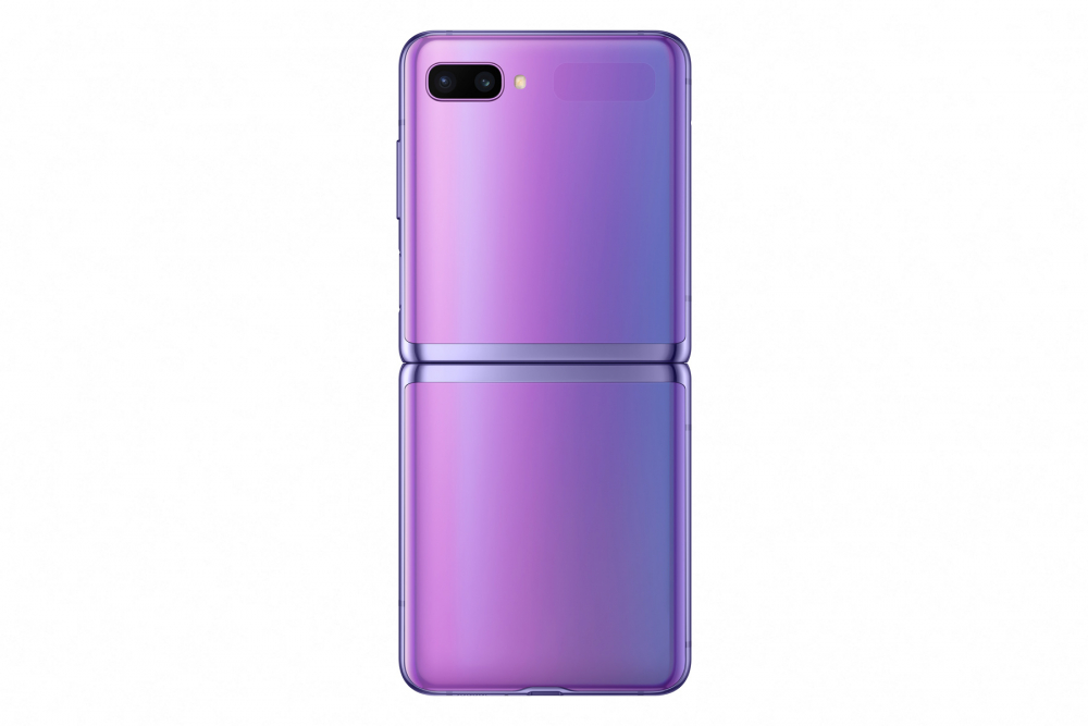 Сгъваемият Samsung Galaxy Z Flip вече се продава във VIVACOM