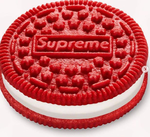 Интересно: Пакет от три бисквитки Oreo се продава за $96 000 в еBay, заради... СНИМКА