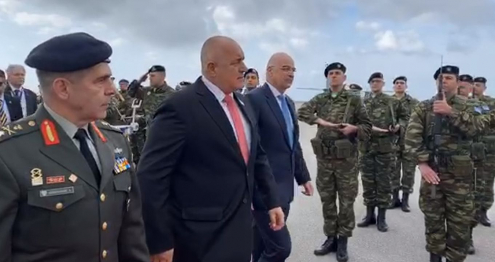 Борисов кацна в Александруполис! Посрещнаха го с... ВИДЕО