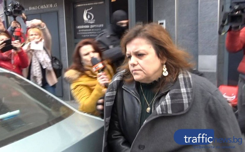 Шефката на Басейнова дирекция-Пловдив броила 5 бона да се прибере вкъщи, пак я арестуваха 
