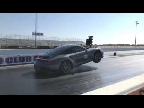 Зрелище: Твърде много мощност, дори и за Porsche ВИДЕО 