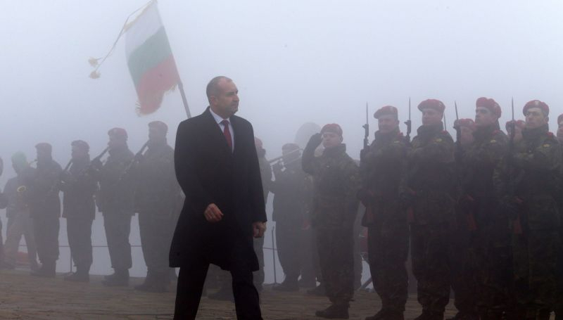 Освиркаха президента Радев на Шипка ВИДЕО
