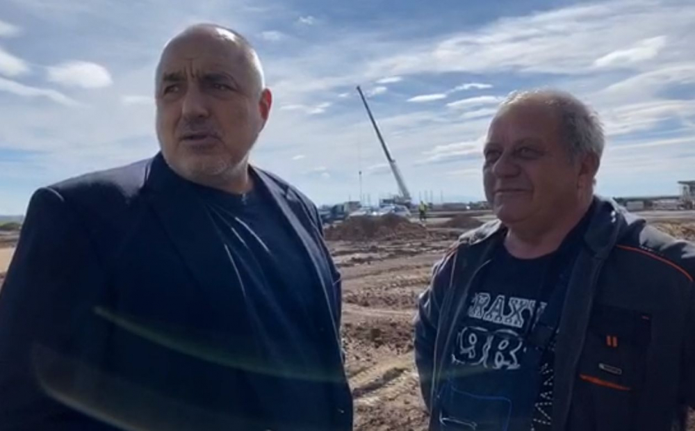 Борисов пак отлетя с хеликоптер на спешна проверка ВИДЕО