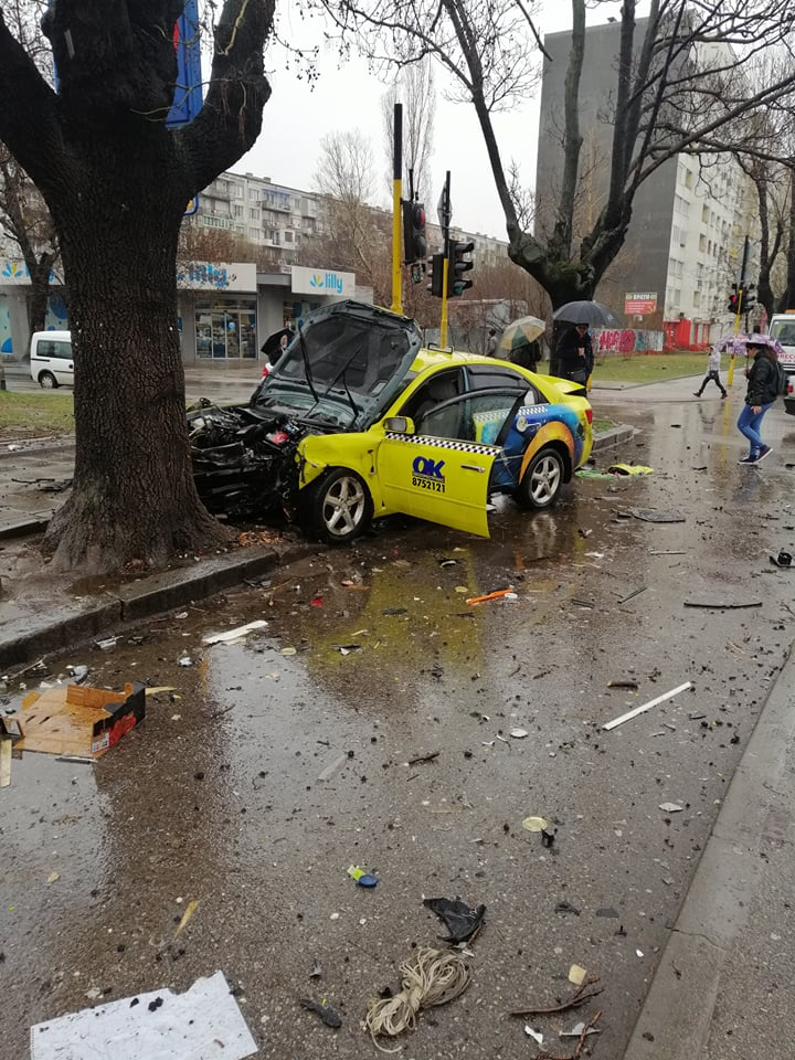 Само в БЛИЦ: Брутални СНИМКИ от кървавия ад в София