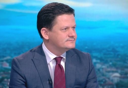 Как да си вземем обратно парите за отменена почивка заради коронавируса 