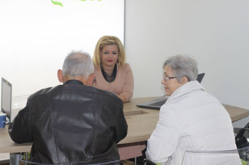 Ниви се продават и без главоболия с роднини