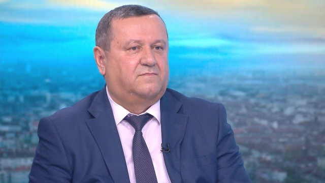 Хасан Адемов обясни ще издържи ли осигурителната система на коронавируса 