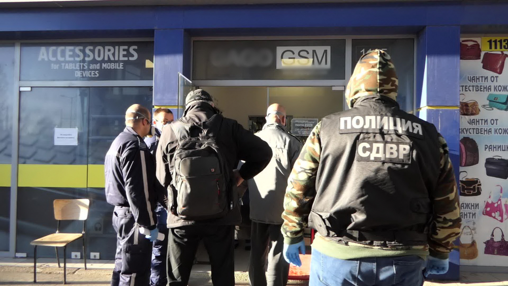 Ето какво откриха в базар "Илиянци" при спецакцията заради COVID-19 ВИДЕО 