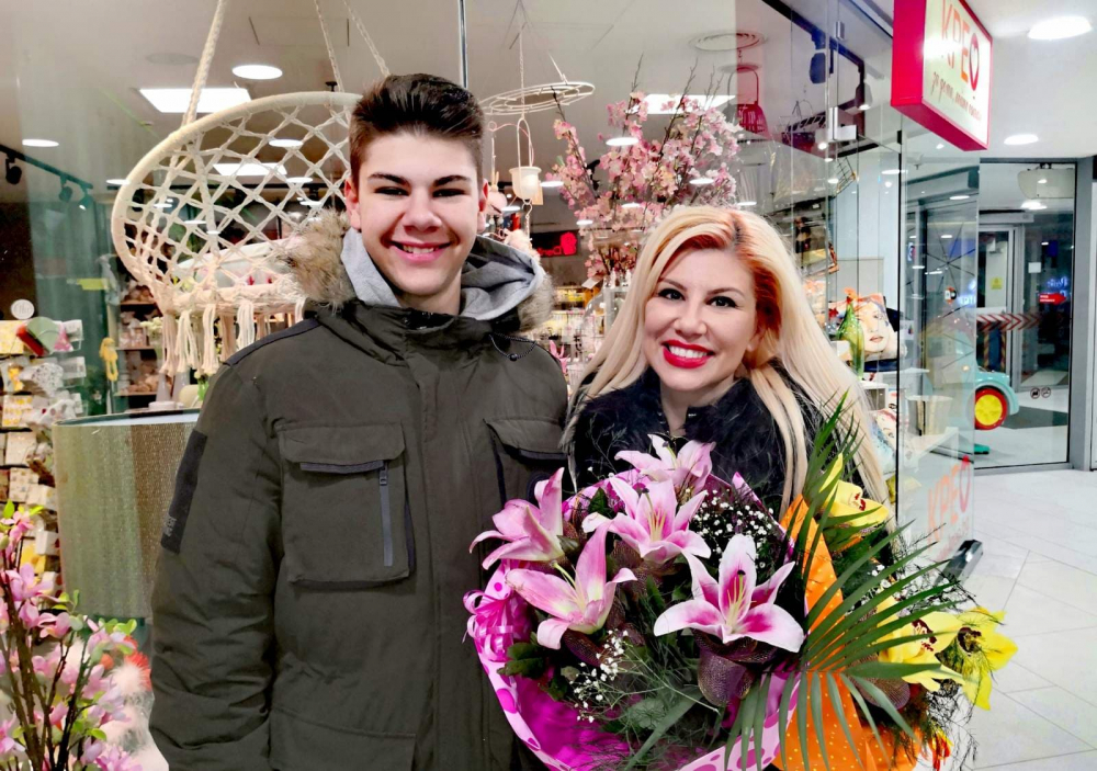 Мъж на висок пост ухажва Нелина 