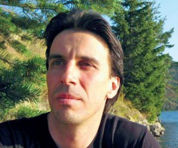 Цял свят гледа в този български гений, който може да намери лек за COVID-19