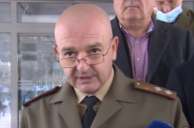 Заради COVID-19 въвеждат нова забрана след разговор на Мутафчийски и Борисов тази сутрин, има още заразени