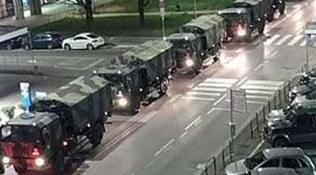 Италия счупи световния рекорд по починали за ден: Военни камиони превозват трупове ВИДЕО