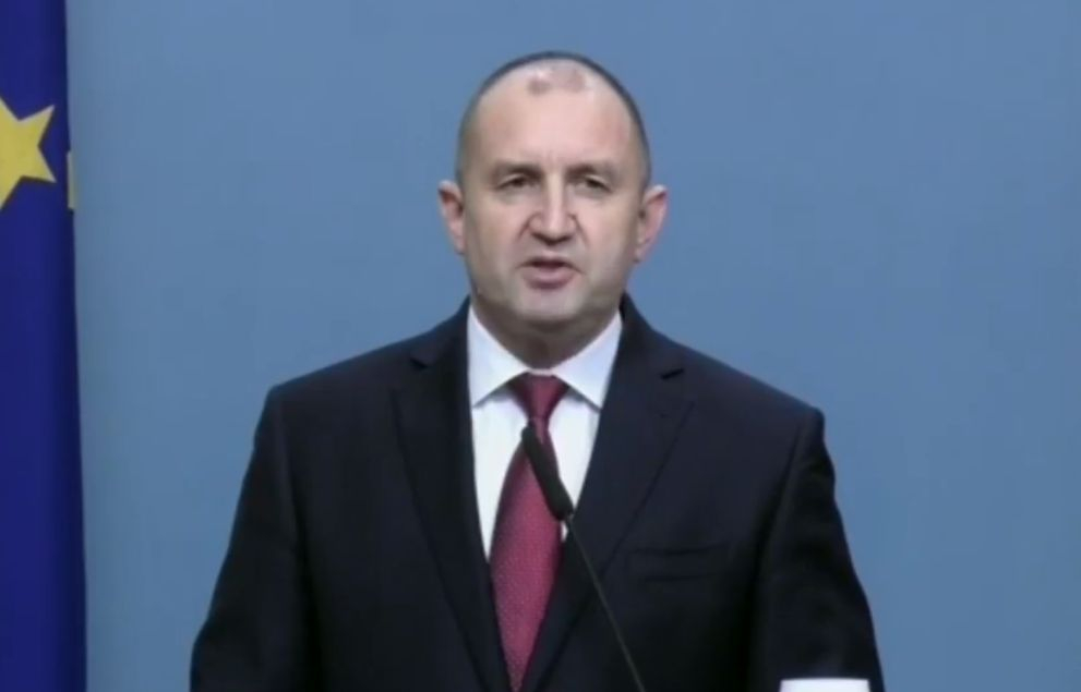Радев наложи вето на част от Закона за извънредното положение ВИДЕО