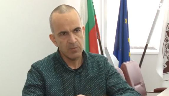 Роден експерт разкри критичния момент, в който внасяме COVID-19 в домовете си ВИДЕО
